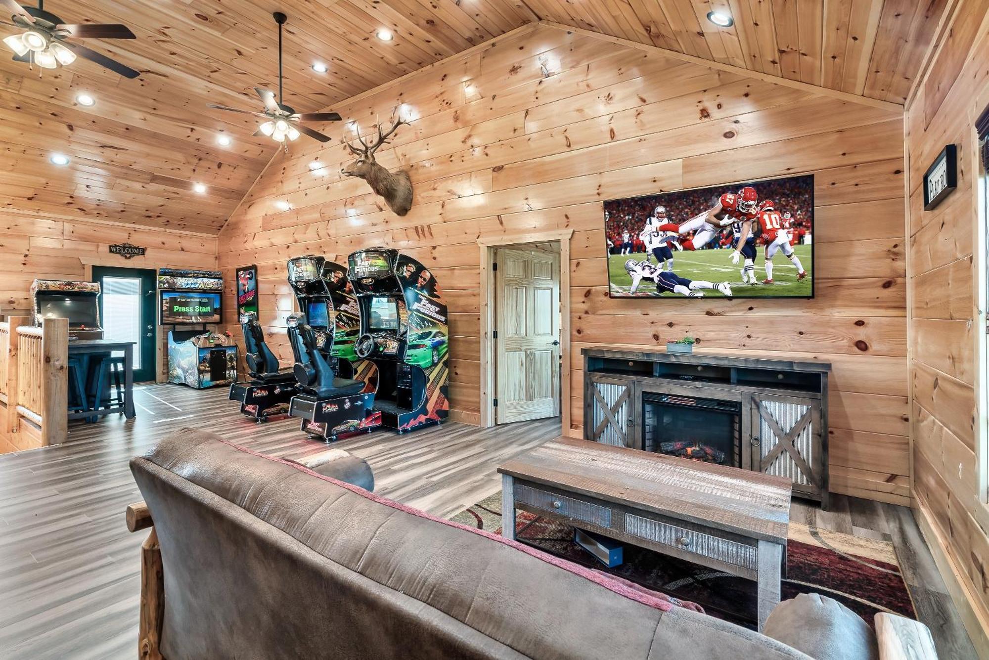 גטלינבורג Full Equipped Cabin With A Pool And Game Room Smokies Views מראה חיצוני תמונה