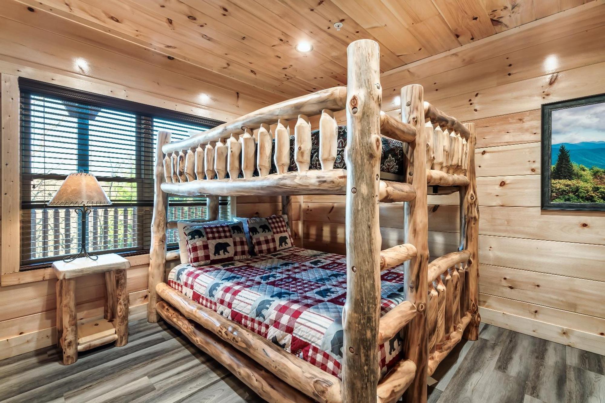 גטלינבורג Full Equipped Cabin With A Pool And Game Room Smokies Views מראה חיצוני תמונה