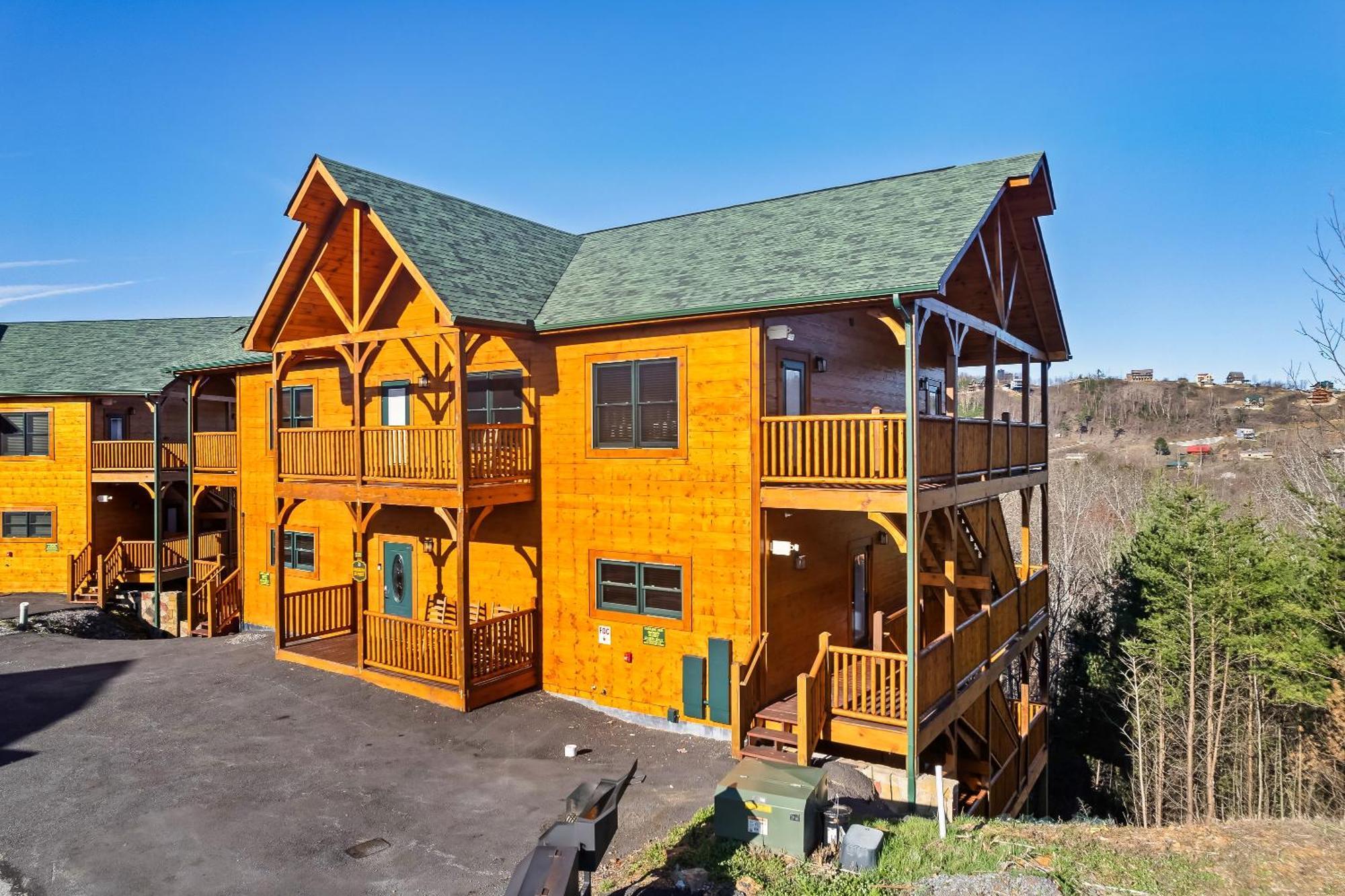 גטלינבורג Full Equipped Cabin With A Pool And Game Room Smokies Views מראה חיצוני תמונה