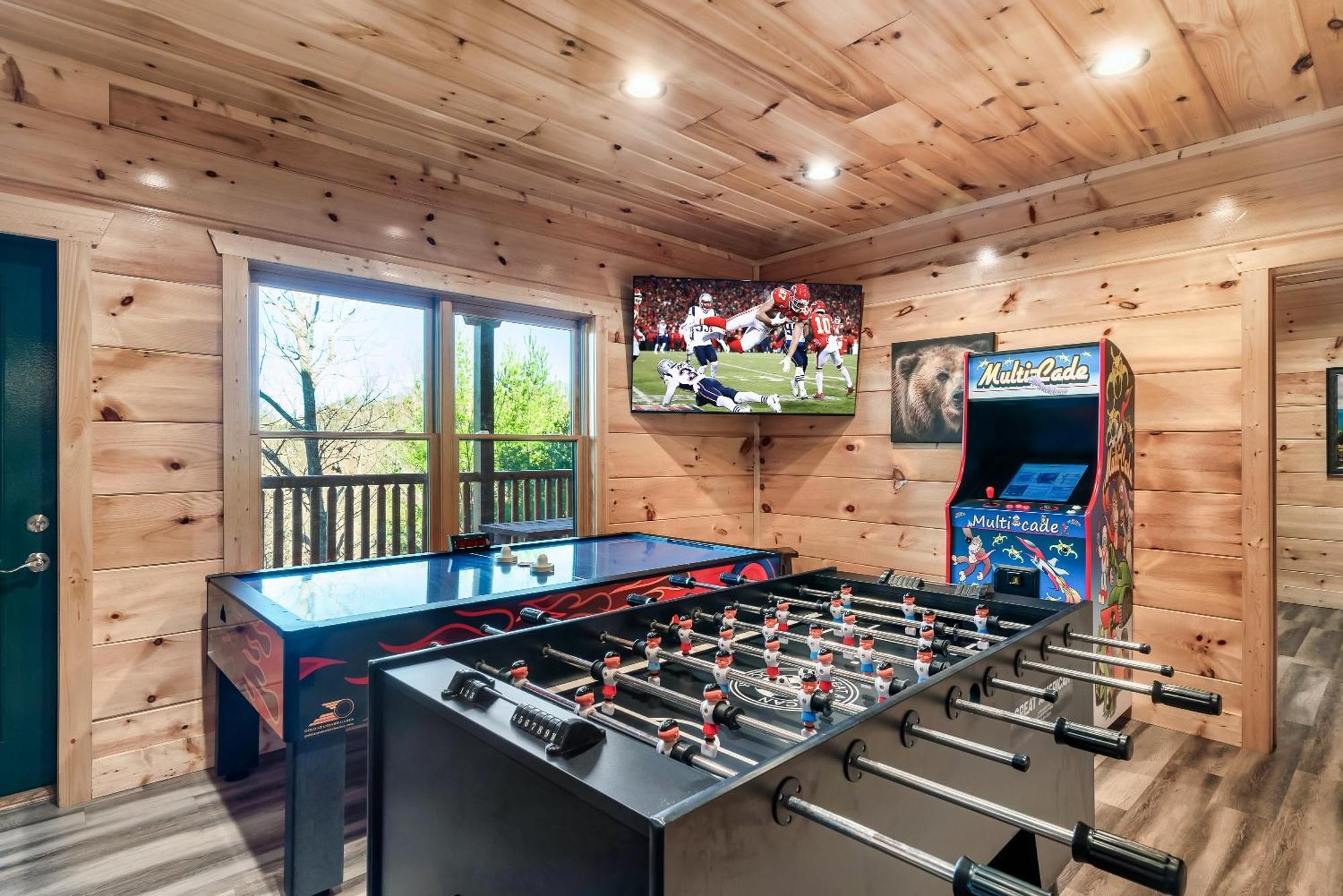 גטלינבורג Full Equipped Cabin With A Pool And Game Room Smokies Views מראה חיצוני תמונה
